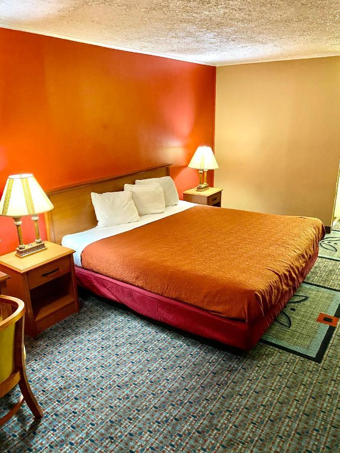 Plaza Inn Springfield Dış mekan fotoğraf